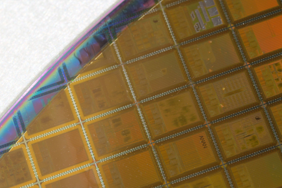 wafer.space partially processed or completed silicon wafer with multiple dies wafer.space completed silicon wafer with multiple dies