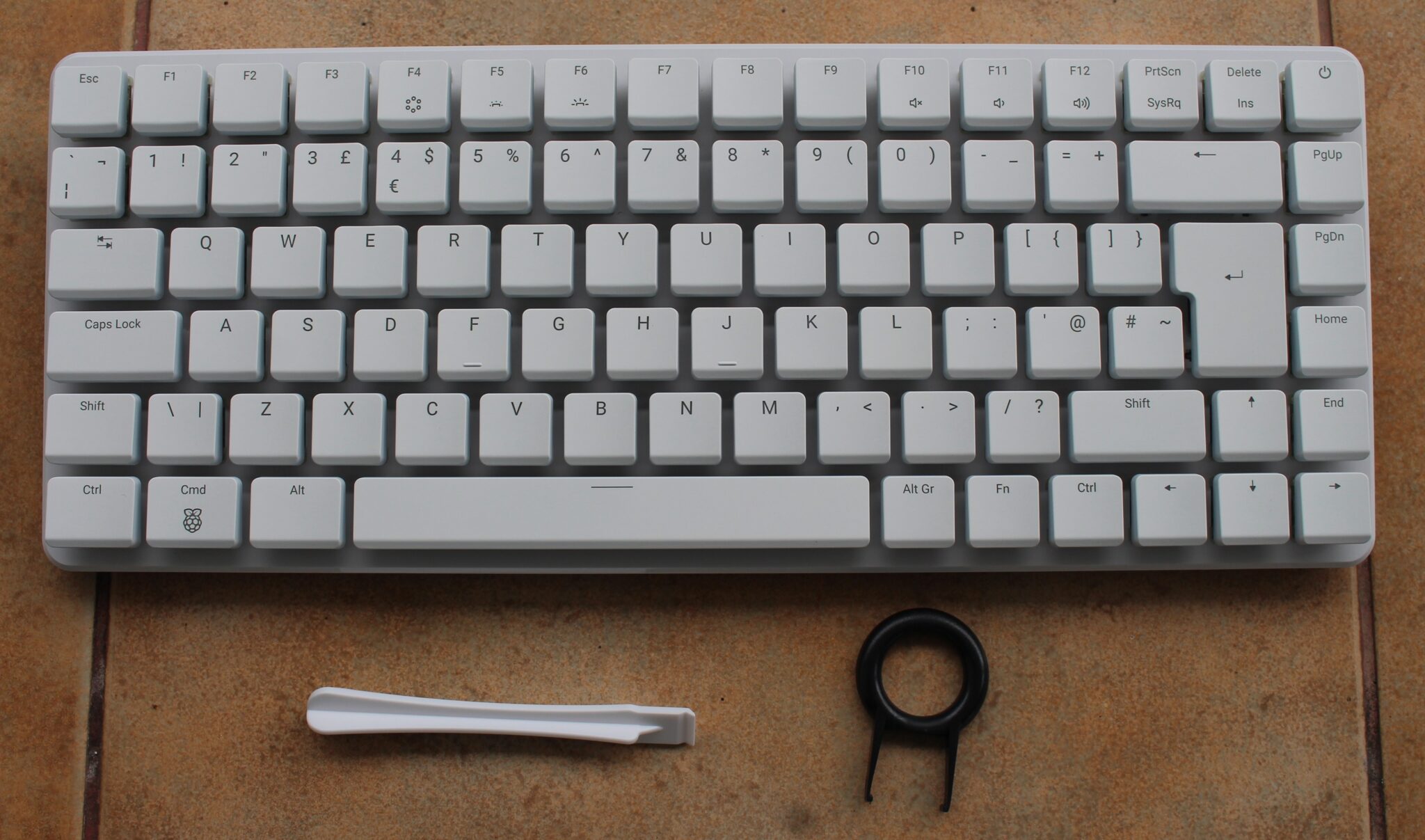 Raspberry Pi 500 plus keyboard and Accessories Raspberry Pi 500 plus keyboard and Accessories