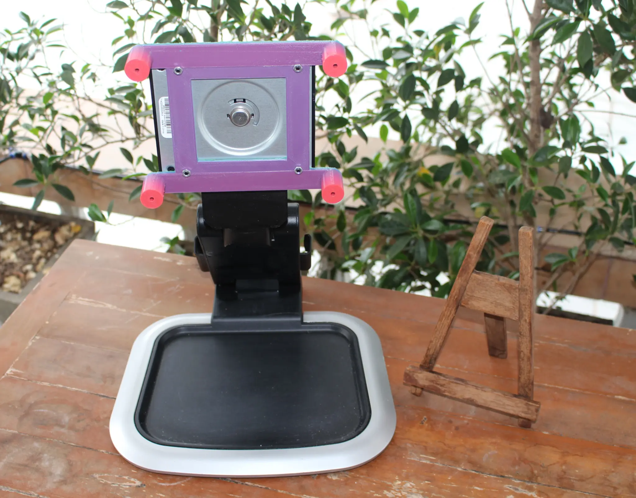 VESA mount 3D printed adapter Raspberry Pi Touch Display 2 10 inch Portrait VESA mount 3D printed adapter Raspberry Pi Touch Display 2 10 inch Portrait