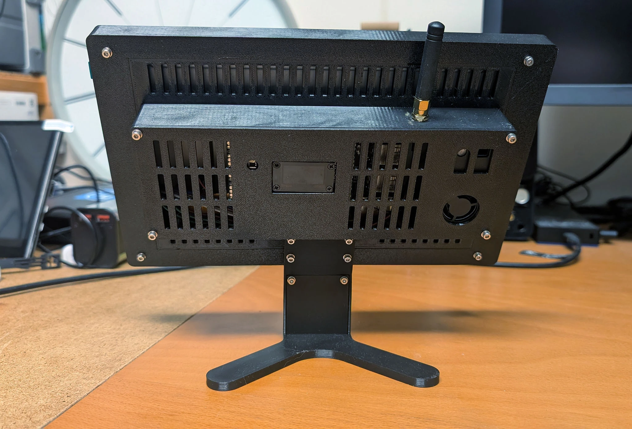 DIY ESP32-P4 Weather Station 3D printed stand DIY ESP32-P4 Weather Station 3D printed stand